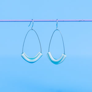 # 71 Blue U's : Earrings