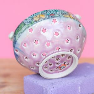 # 18 Woodland Creature  : Berry Bowl Colander
