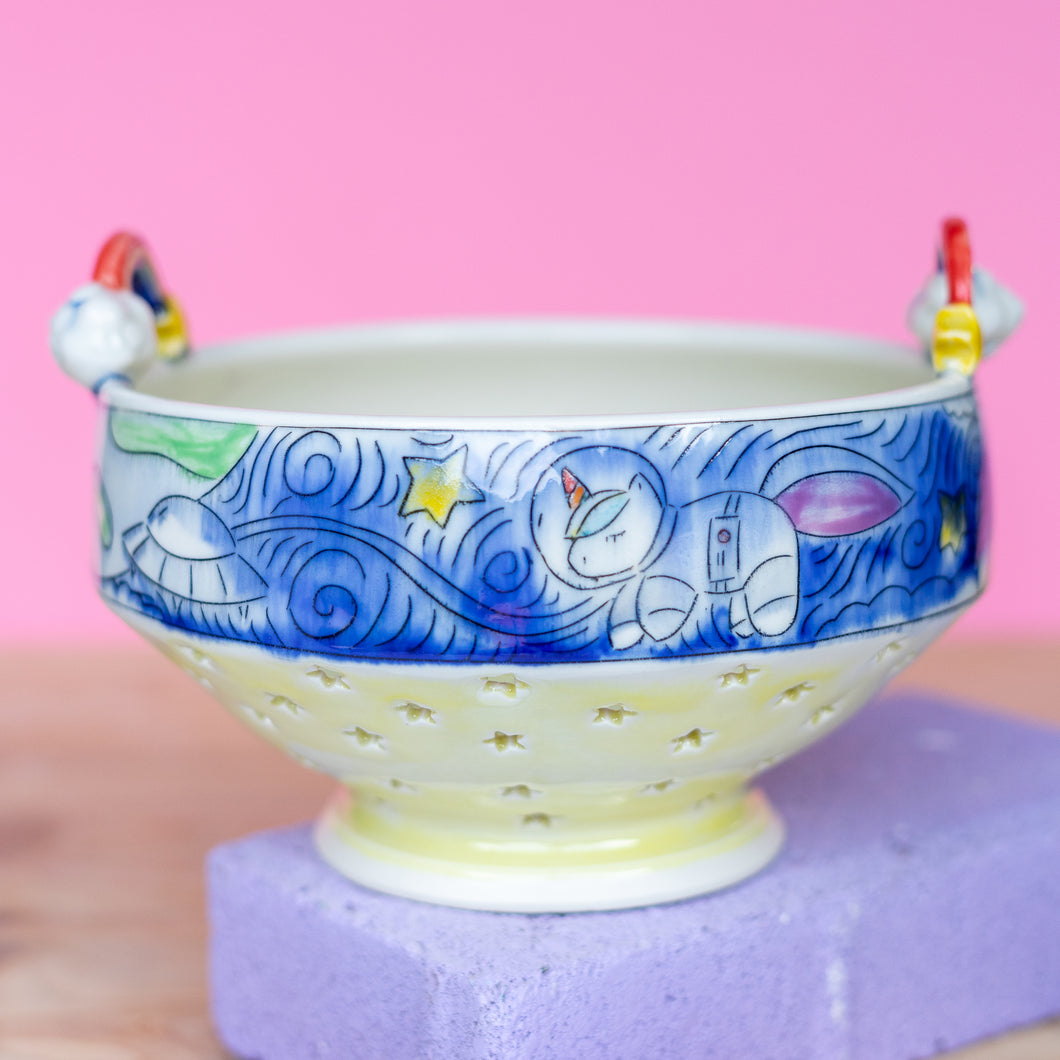 # 22 Unicorn Astronauts in Space  : Berry Bowl Colander