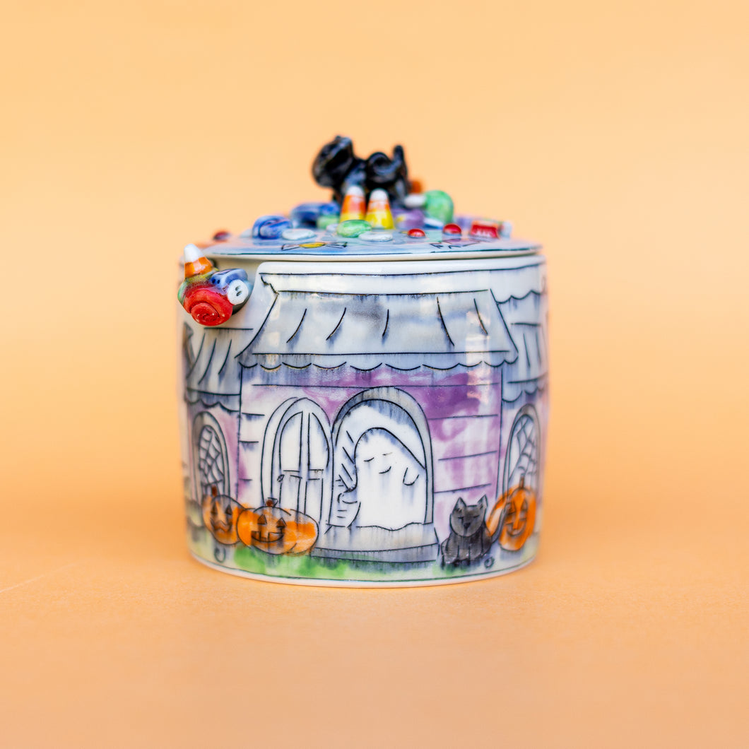 # 5 Haunted House : Sugar Jar