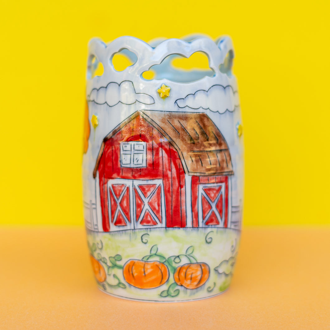 # 6 Barn Pumpkin Patch : Medium Vase