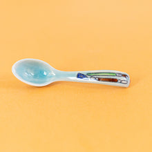 Load image into Gallery viewer, # 17 Studio Tools : Teaspoon spoon
