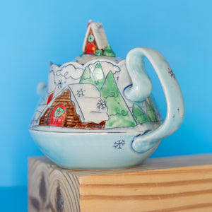 # 1 Winter Cabin : Teapot