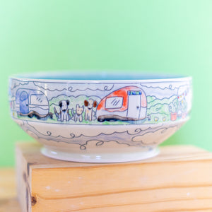 # 13 Airstream Camping Pups : Small Serving Bowl